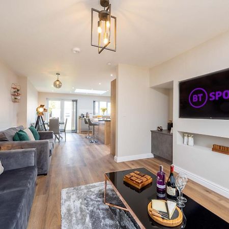 The Oaklands - Luxury Spacious 6-Bed, Near Solihull, Birmingham City, Jlr, Nec, Airport, Resorts World, Hs2 Exterior foto