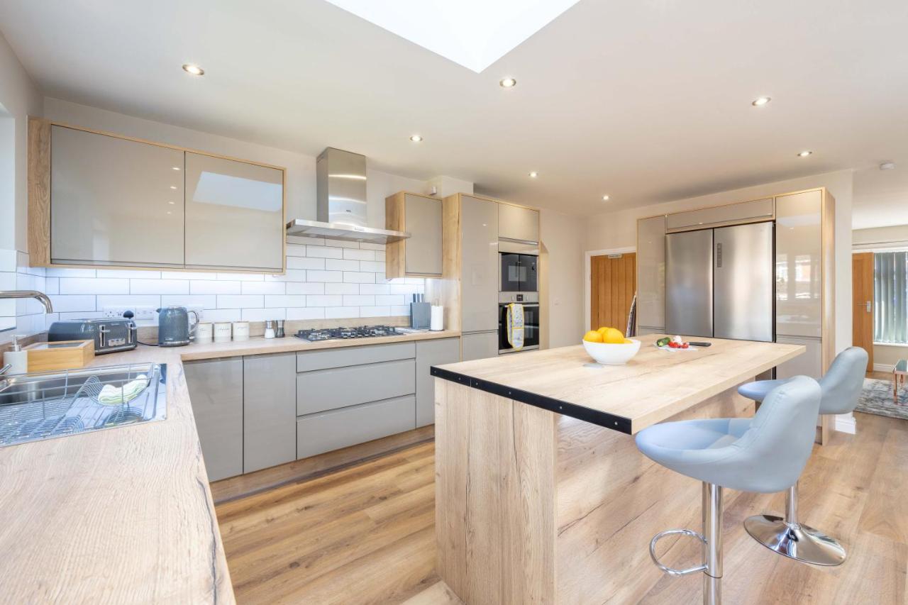 The Oaklands - Luxury Spacious 6-Bed, Near Solihull, Birmingham City, Jlr, Nec, Airport, Resorts World, Hs2 Exterior foto
