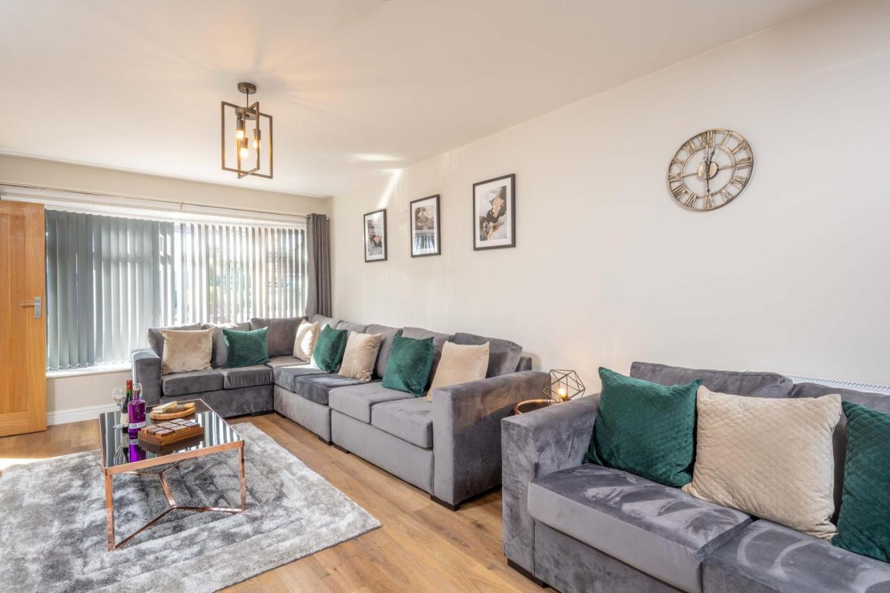 The Oaklands - Luxury Spacious 6-Bed, Near Solihull, Birmingham City, Jlr, Nec, Airport, Resorts World, Hs2 Exterior foto