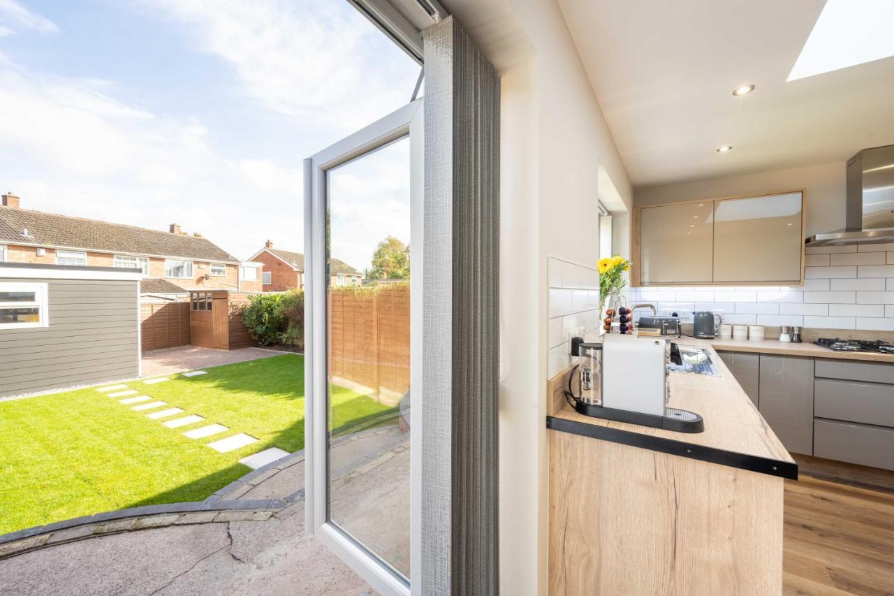 The Oaklands - Luxury Spacious 6-Bed, Near Solihull, Birmingham City, Jlr, Nec, Airport, Resorts World, Hs2 Exterior foto