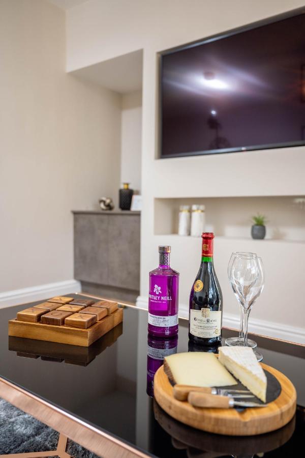 The Oaklands - Luxury Spacious 6-Bed, Near Solihull, Birmingham City, Jlr, Nec, Airport, Resorts World, Hs2 Exterior foto