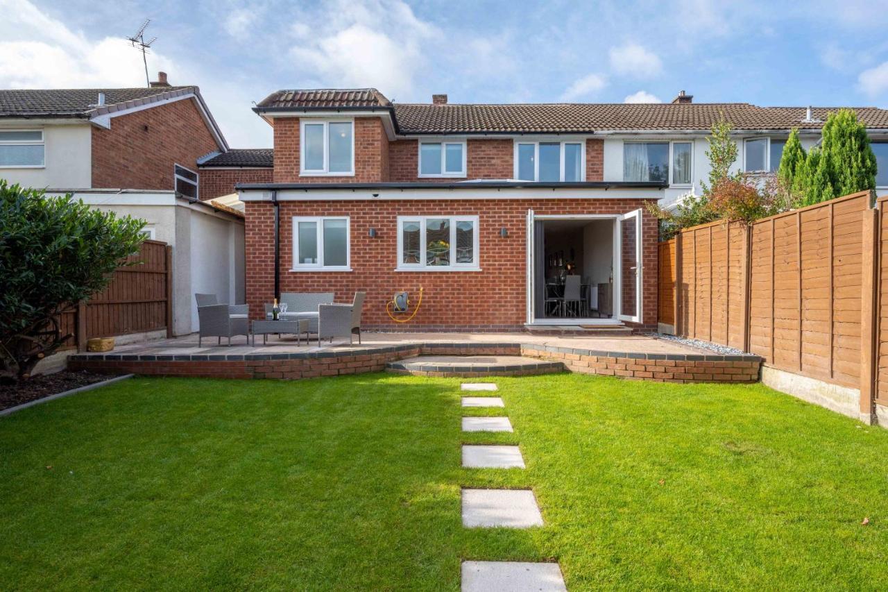 The Oaklands - Luxury Spacious 6-Bed, Near Solihull, Birmingham City, Jlr, Nec, Airport, Resorts World, Hs2 Exterior foto